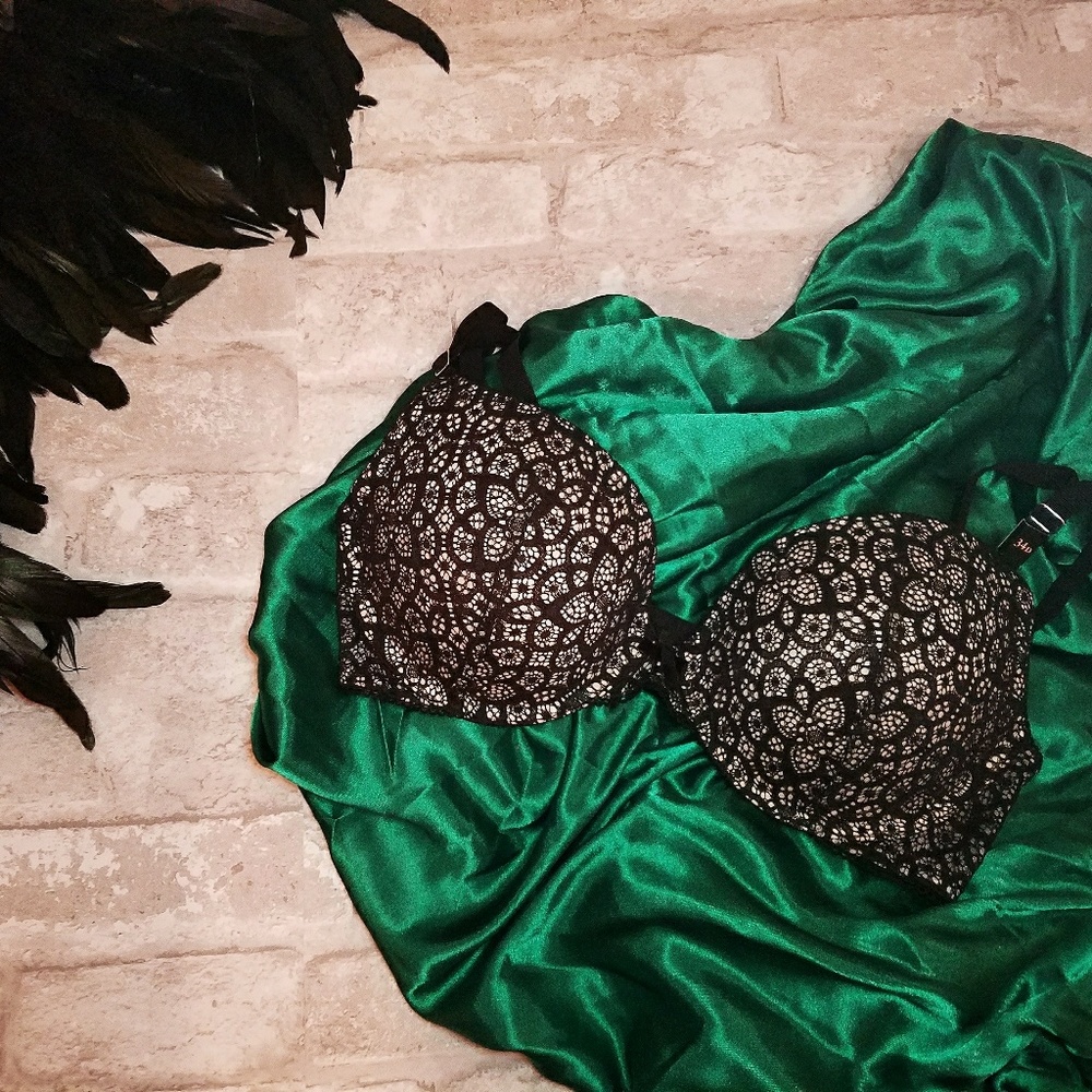 Black Lace Victoria's Secret Push Up Bra